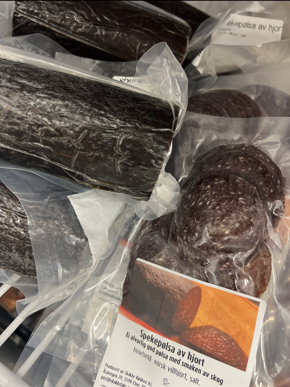 Spekepølse av hjort og elg